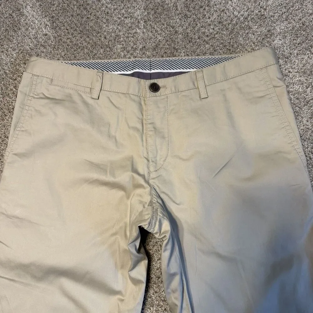 Hugo Boss Stanino13-W Chinos Men Size 30R  Beige